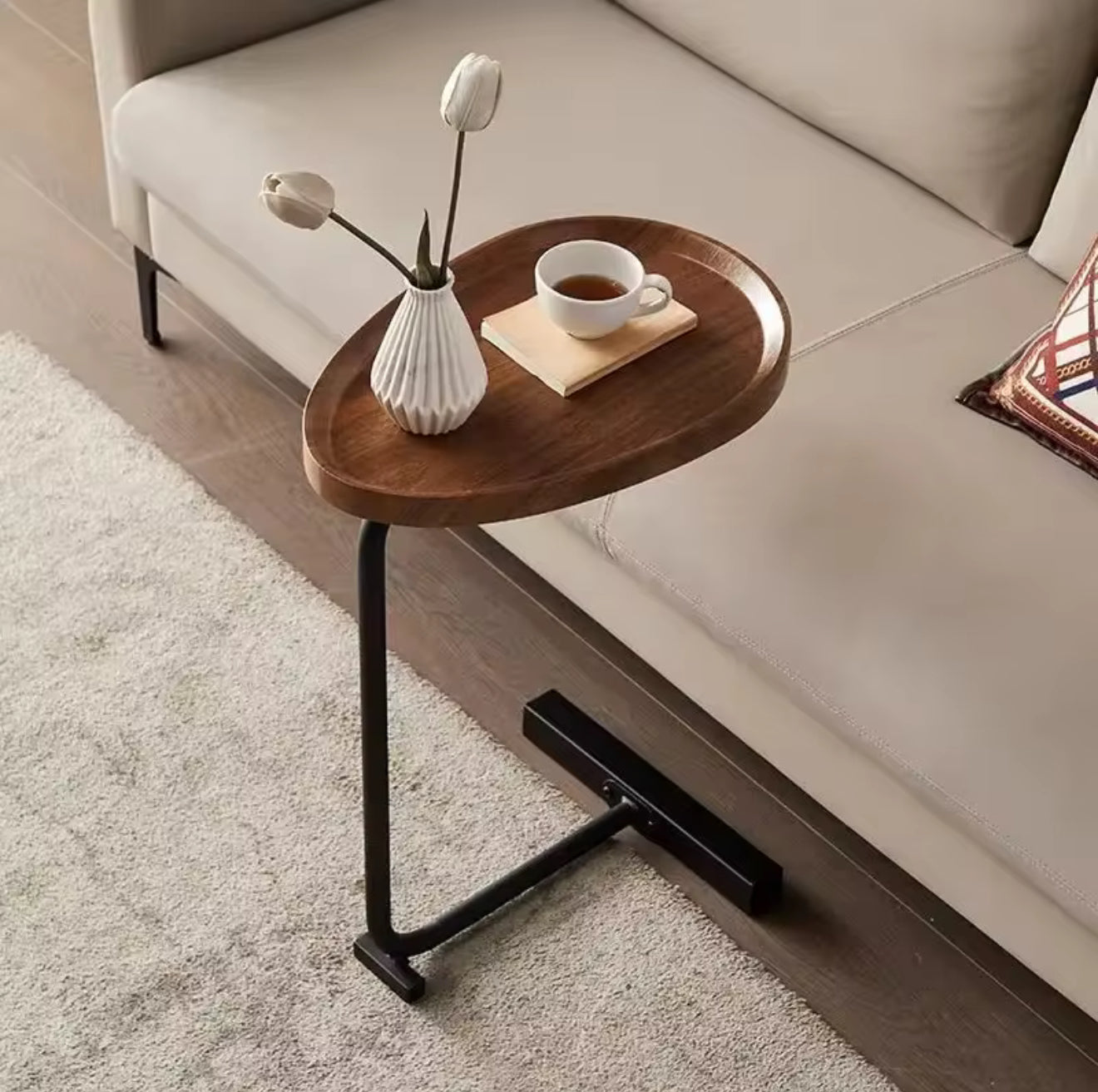 Coffee table طاوله للقهوه